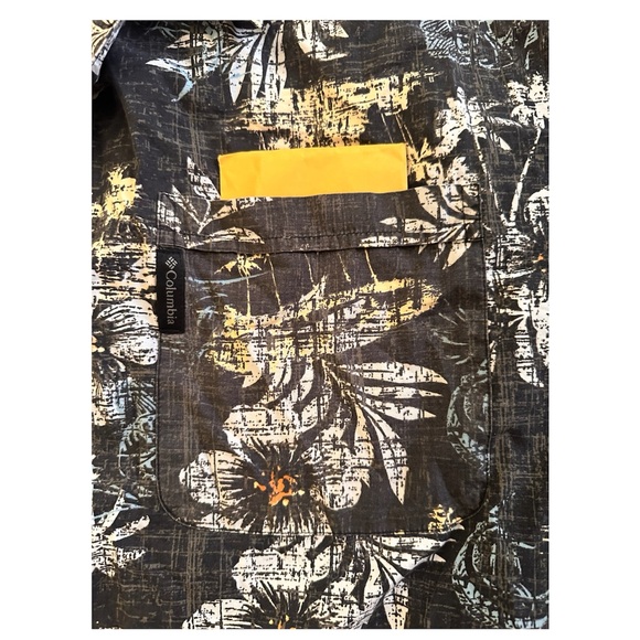 Columbia Men’s Tropical Shirt - Picture 4 of 6
